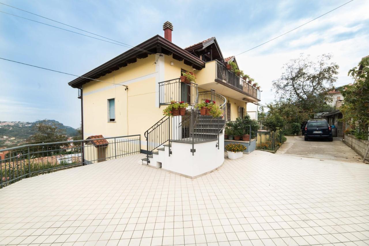 B&B Kebonta Аджерола Екстериор снимка